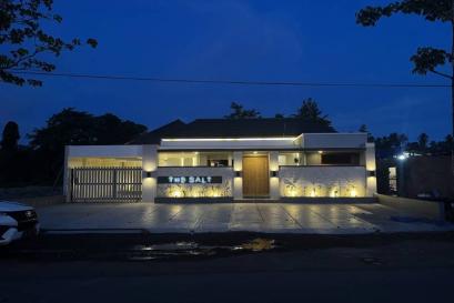 Tabebuya Resto & Resort