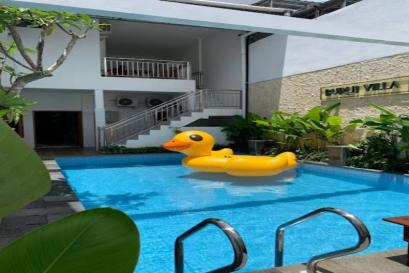 Tabebuya Resto & Resort