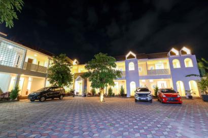 Tabebuya Resto & Resort