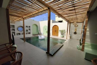 Tabebuya Resto & Resort