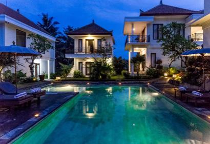 Tabebuya Resto & Resort