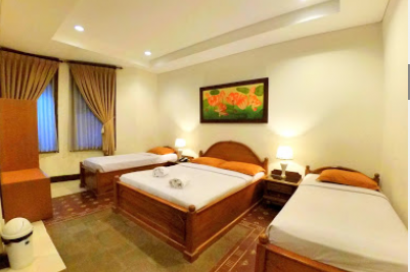 Tabebuya Resto & Resort