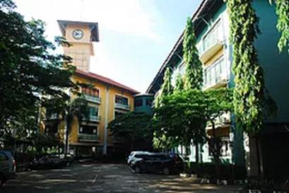 Tabebuya Resto & Resort