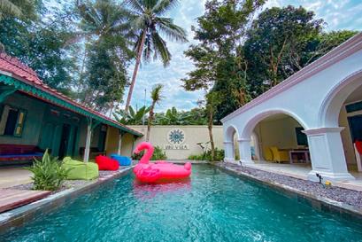 Tabebuya Resto & Resort