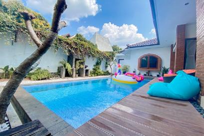 Tabebuya Resto & Resort